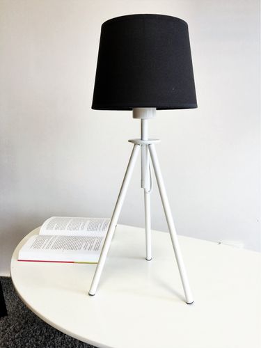 Lampka stołowa BERGEN tripod E27 na Arena.pl