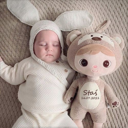 Prezent dla Noworodka - Miś z imieniem - Przytulanka dla niemowląt +DATA 0+ na Arena.pl