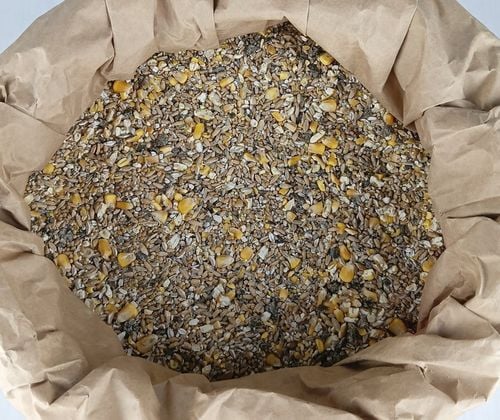 PASZA DLA KUR NIOSEK 25KG NATURALNA KARMA MIESZANKA BEZ GMO SYPKA ZIARNO na Arena.pl