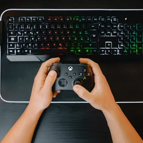 Gamepad KONTROLER XBOX ONE / SERIES S X / PC / CZARNY - CARBON BLACK PAD na Arena.pl