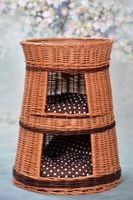 Kitty BUDA DLA KOTA LEŻAK DLA ZWIERZĄT DOMEK DLA KOTA Z WIKLINY dwuPIĘTROWY Z tarasem i PODUSZKAMI Ø50 H67 CM