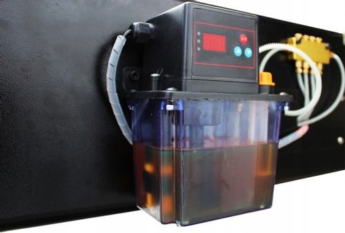 Frezarka CNC 1212 INDUSTRY pompa Becker KVT 3.140 na Arena.pl