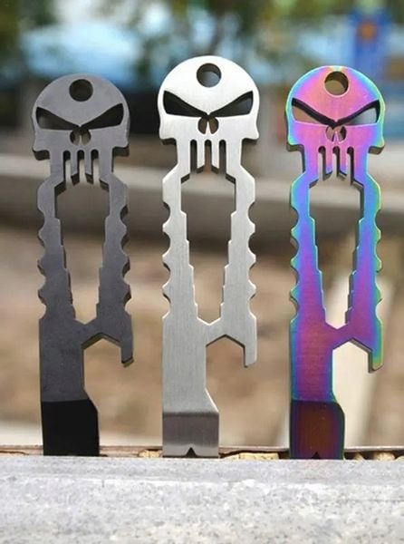 Breloczek do kluczy Czaszka Punisher Multitool Silver Mściciel Symbol Łomik zdjęcie 11