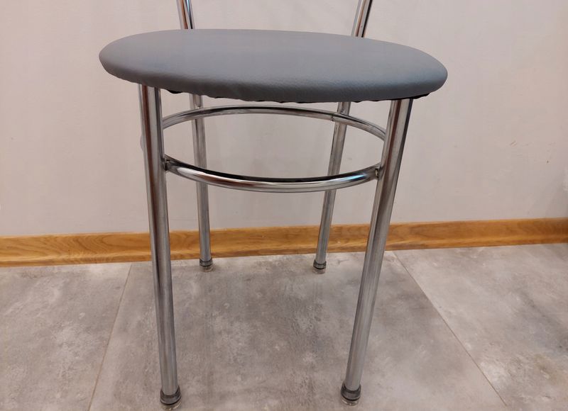 OCHRANIACZE DO NÓG KRZESEŁ zdjęcie 15