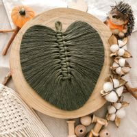 Liść boho | piórko makrama dekoracja na ścianę | oliwkowy