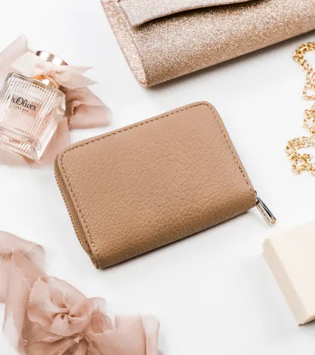 portfel damski z ziarnistej skóry eko zapinany suwakiem na Arena.pl