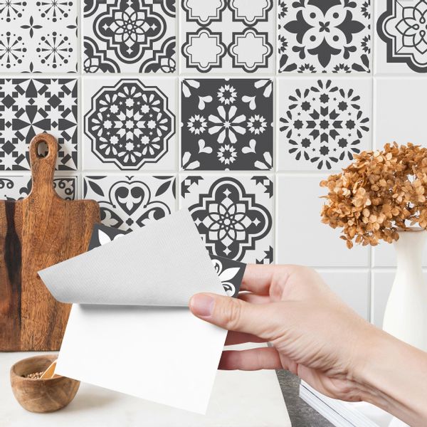 Naklejki Na KAFELKI Czarno-Biała Mozaika Marokańska Zestaw 24 szt. 20x20 zdjęcie 1