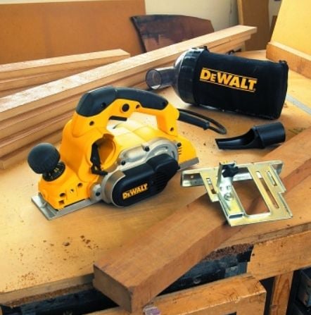 DEWALT STRUG 1050W 82mm D26500 na Arena.pl
