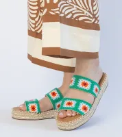 Zielone klapki espadryle haftowane Lelis 40