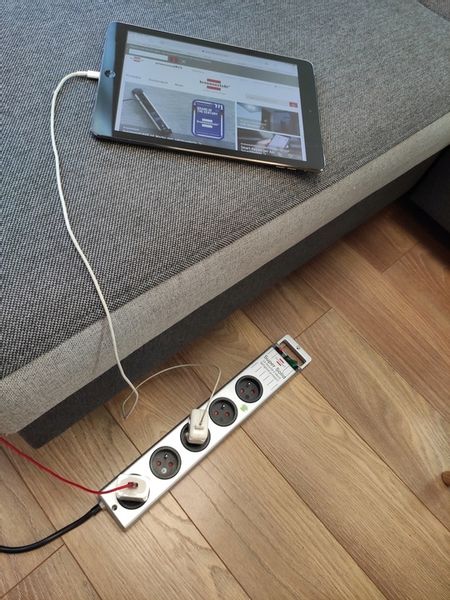 Przedłużacz Listwa Zasilająca Srebrna 5 Gniazd Kabel 2,5m BRENNENSTUHL zdjęcie 2