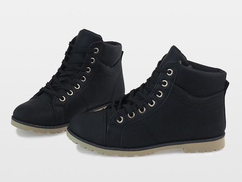Czarne sznurowane botki BK-77 39 na Arena.pl