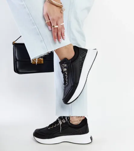 Czarne sneakersy na platformie Taima 38 na Arena.pl