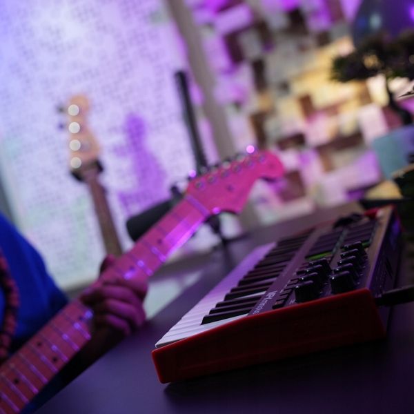 AKAI MPK MINI PLUS klawiatura sterująca MIDI zdjęcie 7