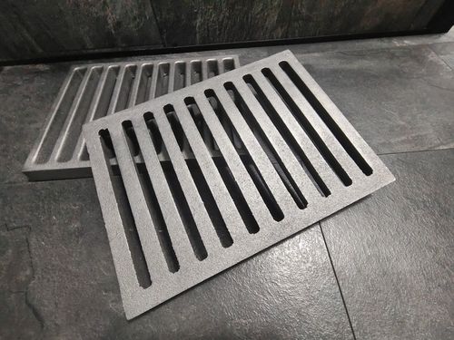 Ruszt żeliwny 35 cm na 26 cm na Arena.pl