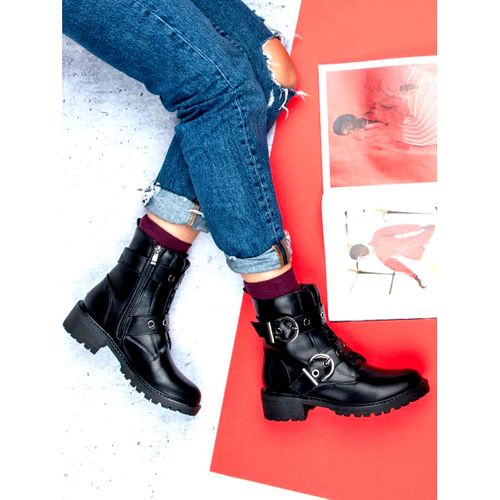 Czarne Workery r.37 na Arena.pl