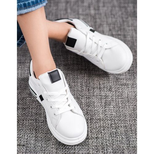 Białe Sneakersy r.40 na Arena.pl