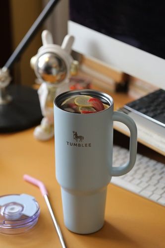 KUBEK TERMICZNY ZE SŁOMKĄ NA KAWĘ HERBATĘ DO SAMOCHODU SZCZELNY 1200 ml na Arena.pl