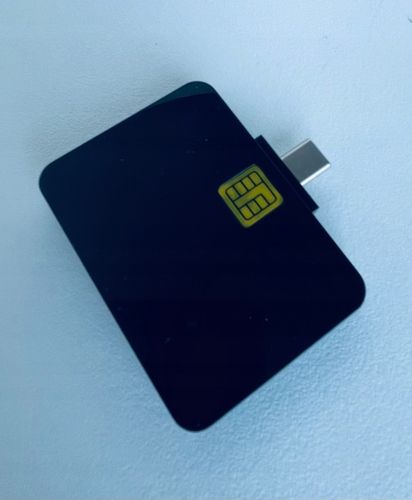 Czytnik Kart Kierowców | Kwadrat | USB - C | Adapter na USB - A| na Arena.pl