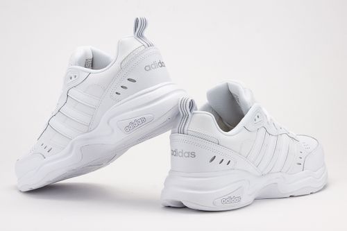 ADIDAS STRUTTER > EG6214 - R. 46 2/3 na Arena.pl