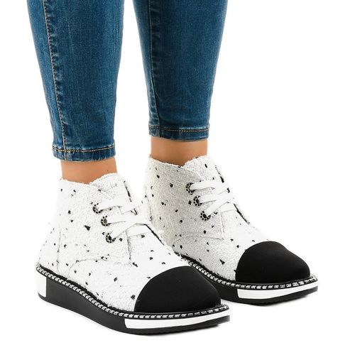 Białe sznurowane botki TS1811 r.41 na Arena.pl