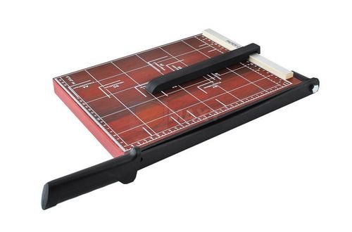 Gilotyna do papieru na Arena.pl