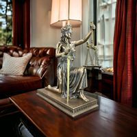 KLĘCZĄCA TEMIDA Z NOŻYKIEM DO LISTÓW VERONESE  WU77560A4