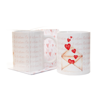 kubek ceramiczny w ozdobnym opakowaniu z napisem "KOCHAM CIĘ" - list