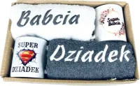 DUŻY ZESTAW DLA NA DZIEŃ BABCI I DZIADKA KOMPLET RĘCZNIKÓW + KUBEK ŚWIĘTA
