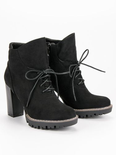 MODNE BOTKI NA PLATFORMIE Rozmiar - 41 na Arena.pl