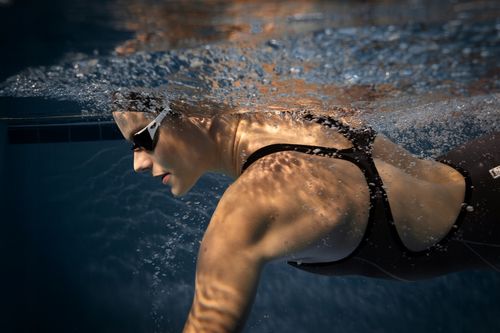 Strój startowy damski pływacki kombinezon wyścigowy Arena Impulso R.UK22 na Arena.pl