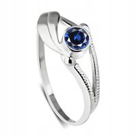 SREBRNY PIERŚCIONEK Z LISTKIEM SREBRNY ZDOBIONY SZAFIROWĄ CYRKONIĄ SZAFIR