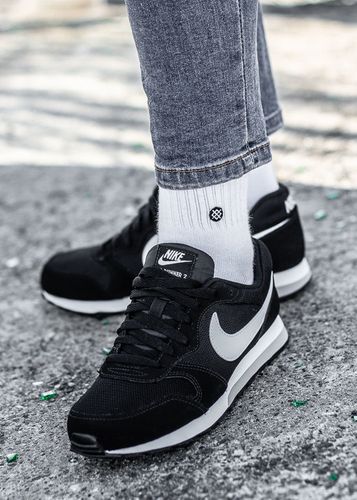 Nike MD Runner 2 (807316-001)36,5 na Arena.pl