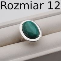 Pierścionek regulowany z owalnym Malachitem w srebrze. 14 (Średnica wewnętrzna 17 mm) +/- 2 rozmiary regulacji