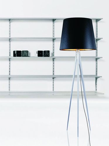 Lampa podłogowa TRIPOD na Arena.pl
