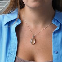 Zawieszka z Kwarcem Rutylowym ze złotą nitką w srebrze rodowanym