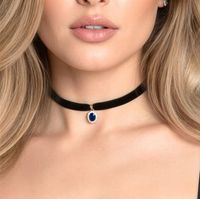 Choker na szyję aksamitka czarny glamour naszyjnik złoty cyrkonia prezent