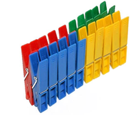 klamerki do bielizny - plastikowe a`20