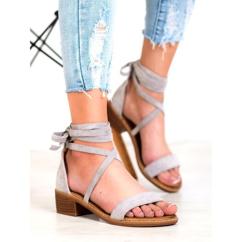 Wiązane Sandałki r.40 na Arena.pl