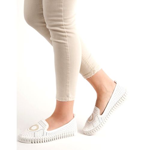 Białe Lordsy r.37 na Arena.pl