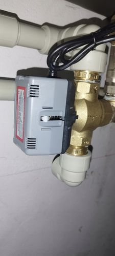 Zawór trójdrożny - dzielący 3 drogowy Hydrowell. na Arena.pl