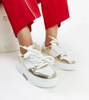 Biało-złote sneakersy na wysokiej platformie Farkas 40