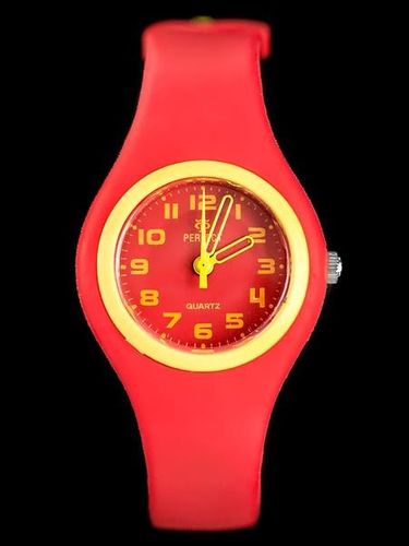 PERFECT A913 - red (zp753c) na Arena.pl