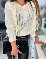 Sweter damski ażurowy ecru z falbankami J'Adore