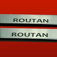 Listwa progowa CHRYSLER GRAND VOYAGER MK5 Stal nierdzewna 304 połysk 2szt