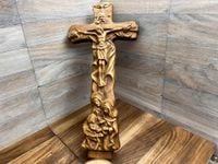 Drewniany krzyż Płaskorzeźba Święty Jezus bierzmowanie prymicje 50
