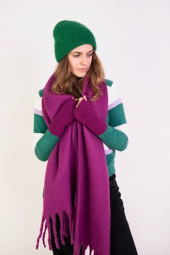 Czapka zimowa damska Buckland - angorowa, ciepła i miła Ecru na Arena.pl