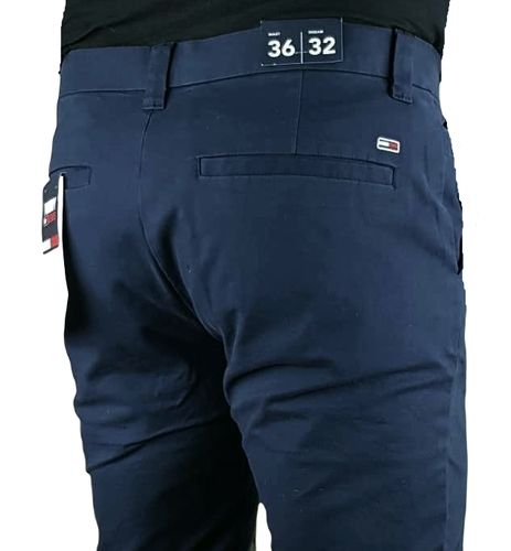 Tommy Hilfiger męskie spodnie Tommy Jeans Austin Slim DM0DM15964 - W31/L32 na Arena.pl