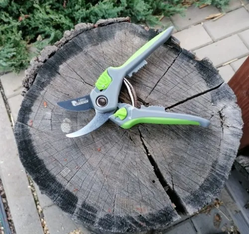 Sekator ogrodowy cięcie 18mm nożyce z regulacją do dużych i małych dłoni na Arena.pl