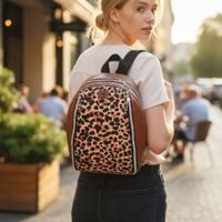 Mały Plecak Brązowy z Motywem Panterki – Handmade