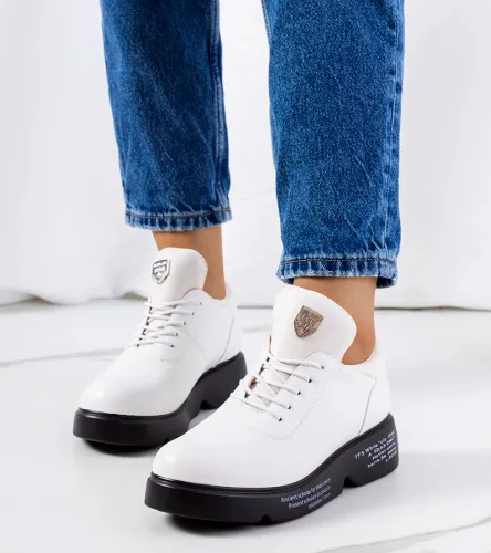 Białe sneakersy Hollin 36 na Arena.pl
